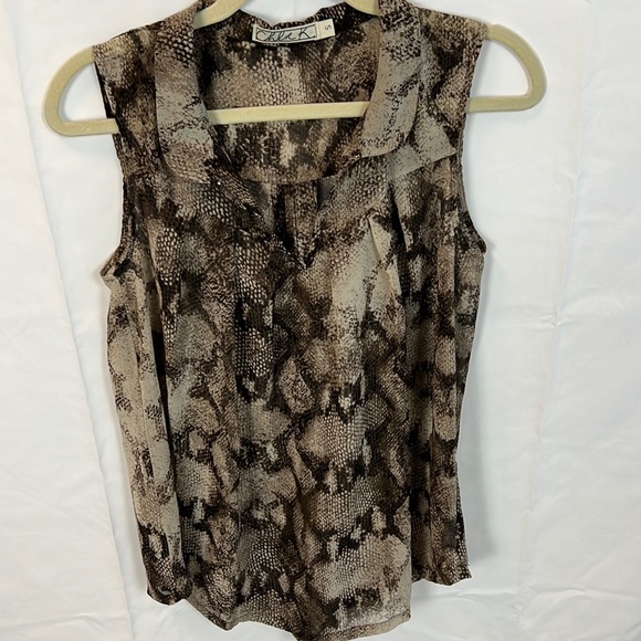Chloe K. Snakeskin Patterned Blouse - Picture 3 of 6